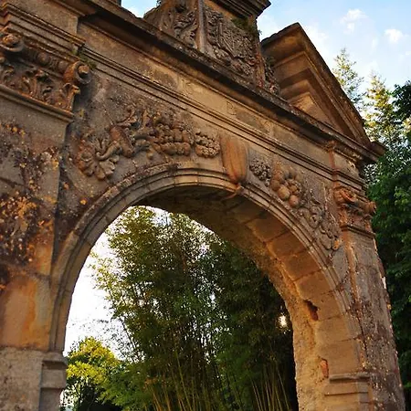 Chateau De Jonquieres - Herault Bed & Breakfast