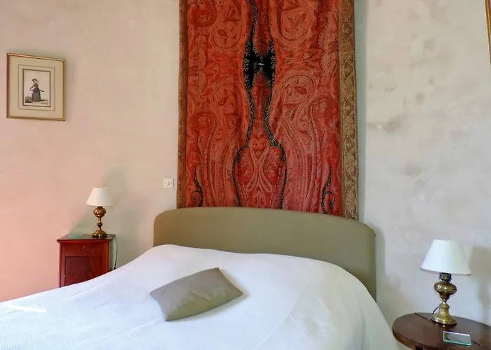 Chateau De Jonquieres - Herault Bed and Breakfast